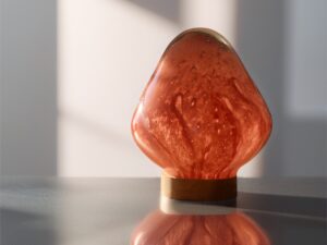 Strawberry Glass Lamp - Rose Quartz Glow